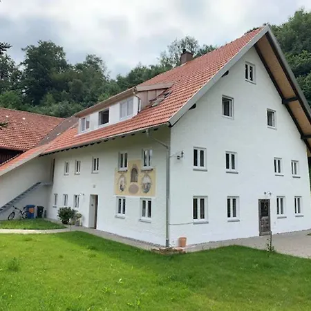 Liebevoll Renovierter Bauernhof Umgeben Von Herrlicher Natur, Liebevoll Modern Eingerichtete Kaufbeuren